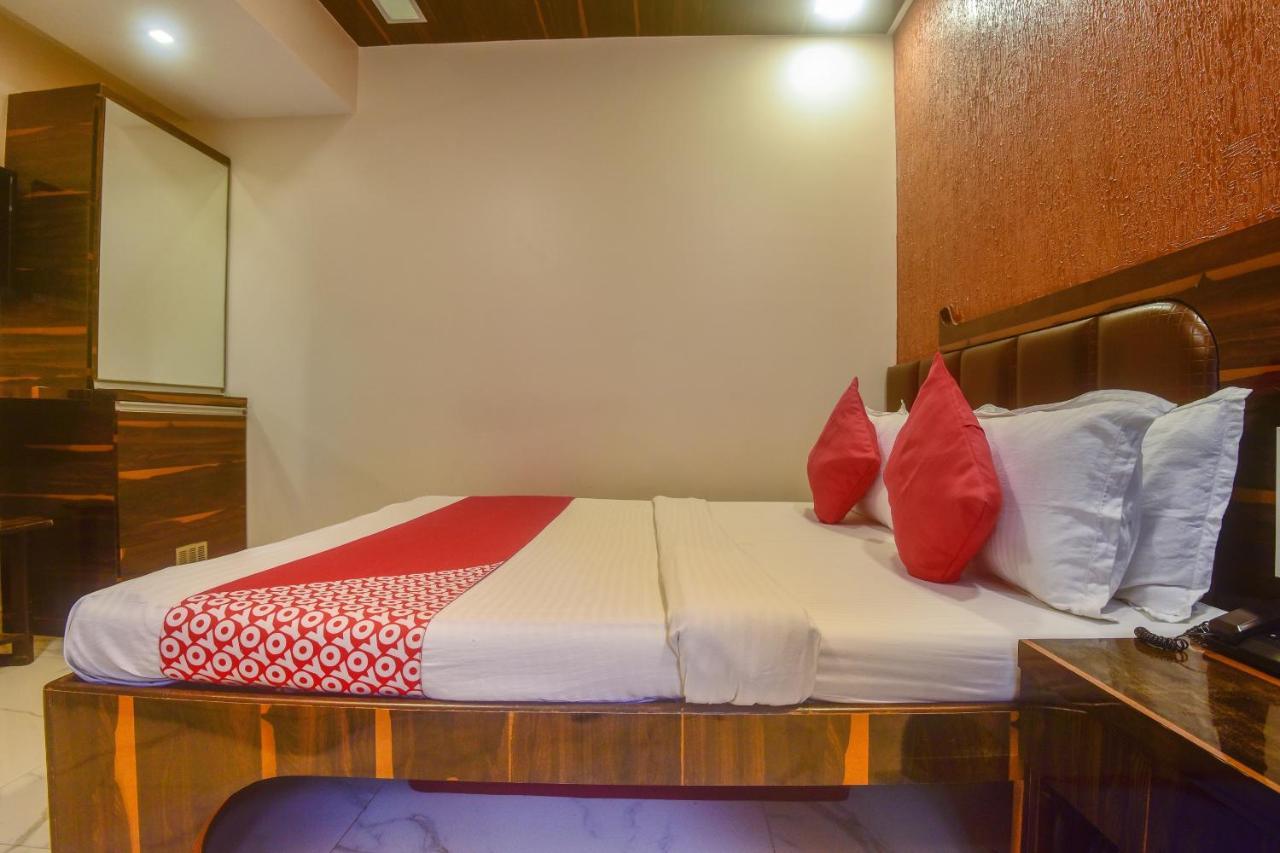 Oyo 28893 Hotel Gulf Mumbai Dış mekan fotoğraf