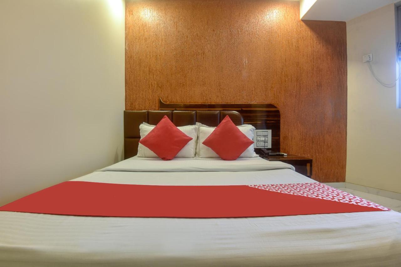 Oyo 28893 Hotel Gulf Mumbai Dış mekan fotoğraf