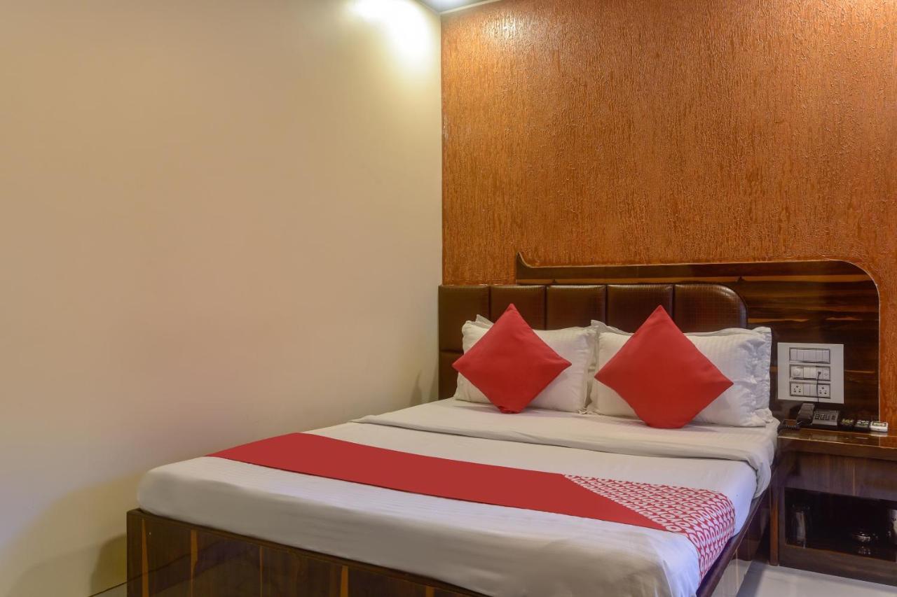 Oyo 28893 Hotel Gulf Mumbai Dış mekan fotoğraf