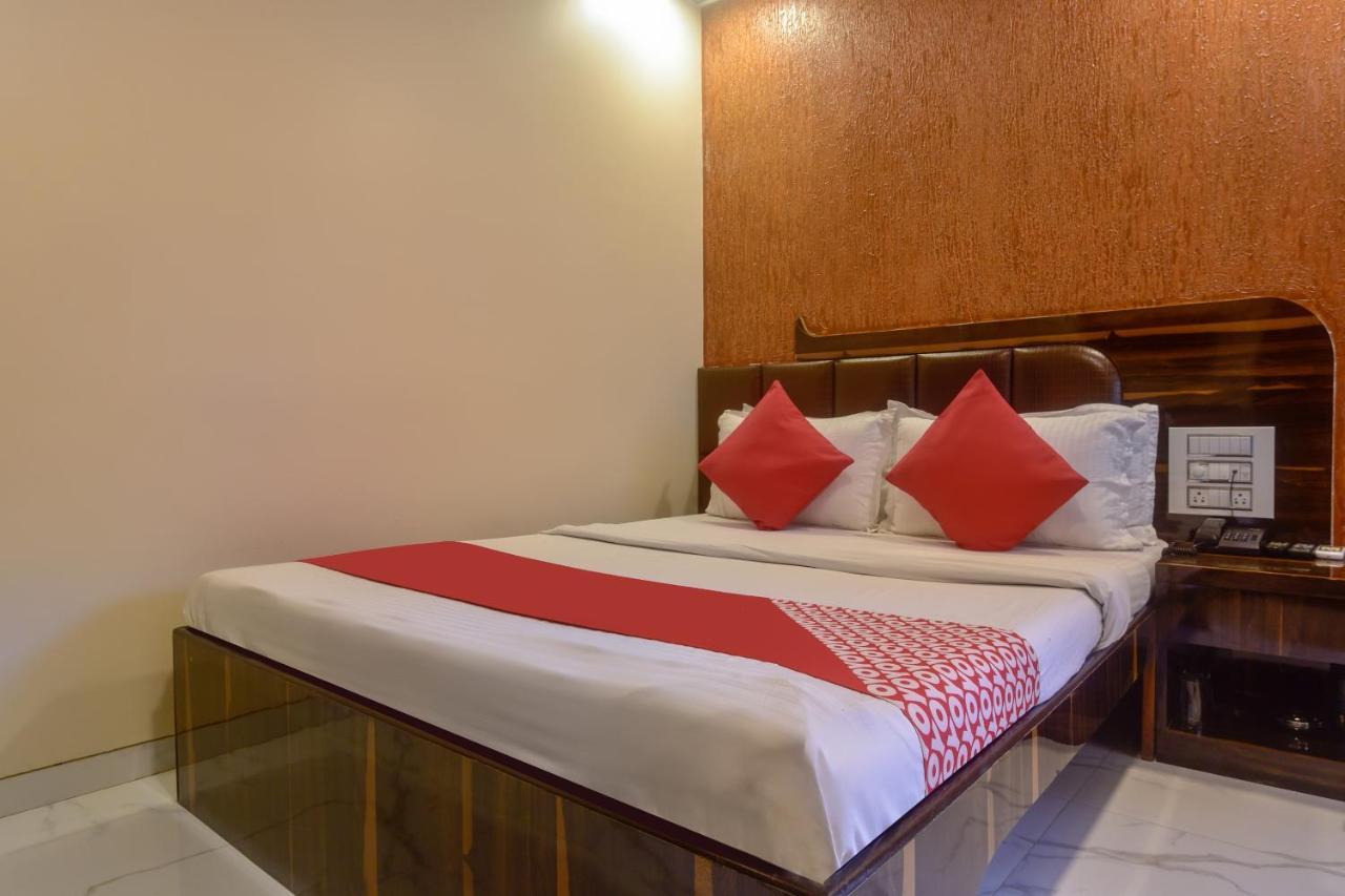 Oyo 28893 Hotel Gulf Mumbai Dış mekan fotoğraf