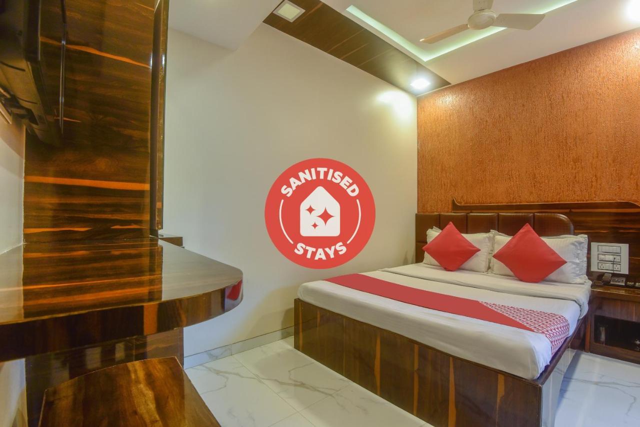 Oyo 28893 Hotel Gulf Mumbai Dış mekan fotoğraf