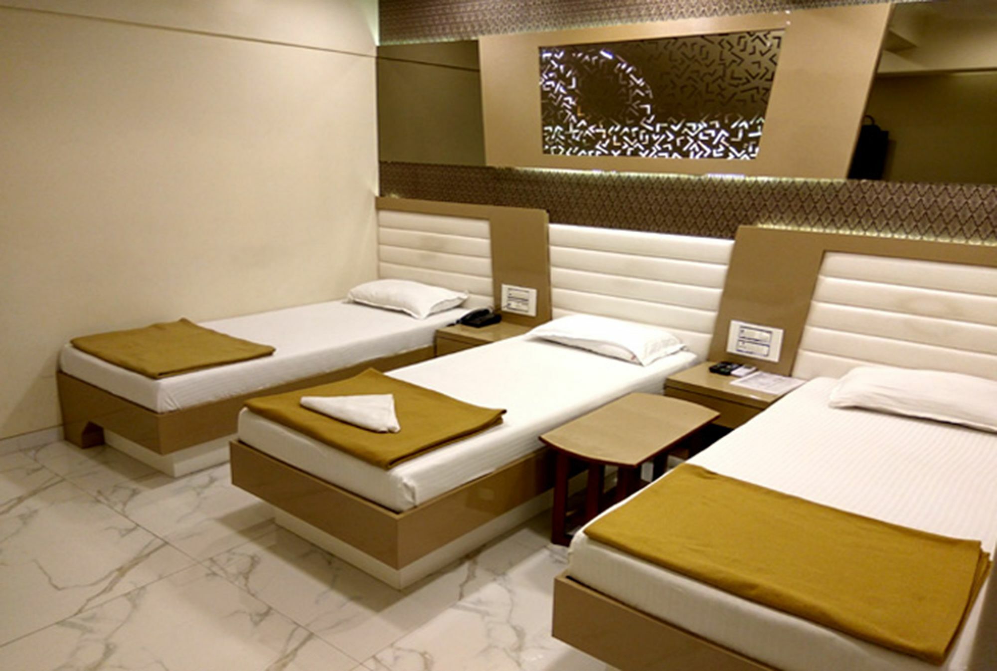 Oyo 28893 Hotel Gulf Mumbai Dış mekan fotoğraf